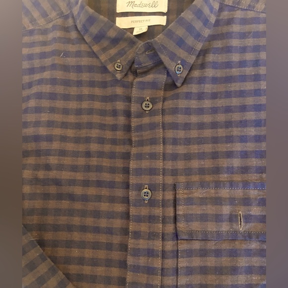 EUC Men’s Madewell Cotton Button-Down Shirt 👔 - Picture 3 of 5